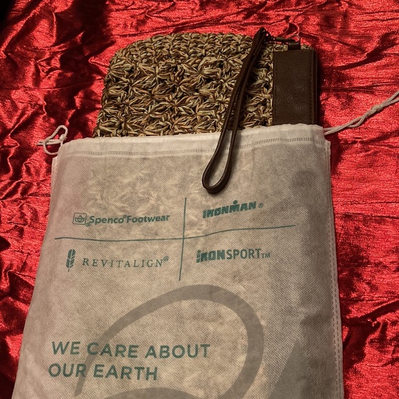 Cappelli Straworld, Inc. Straw Clutch Purse - Picture 10 of 12